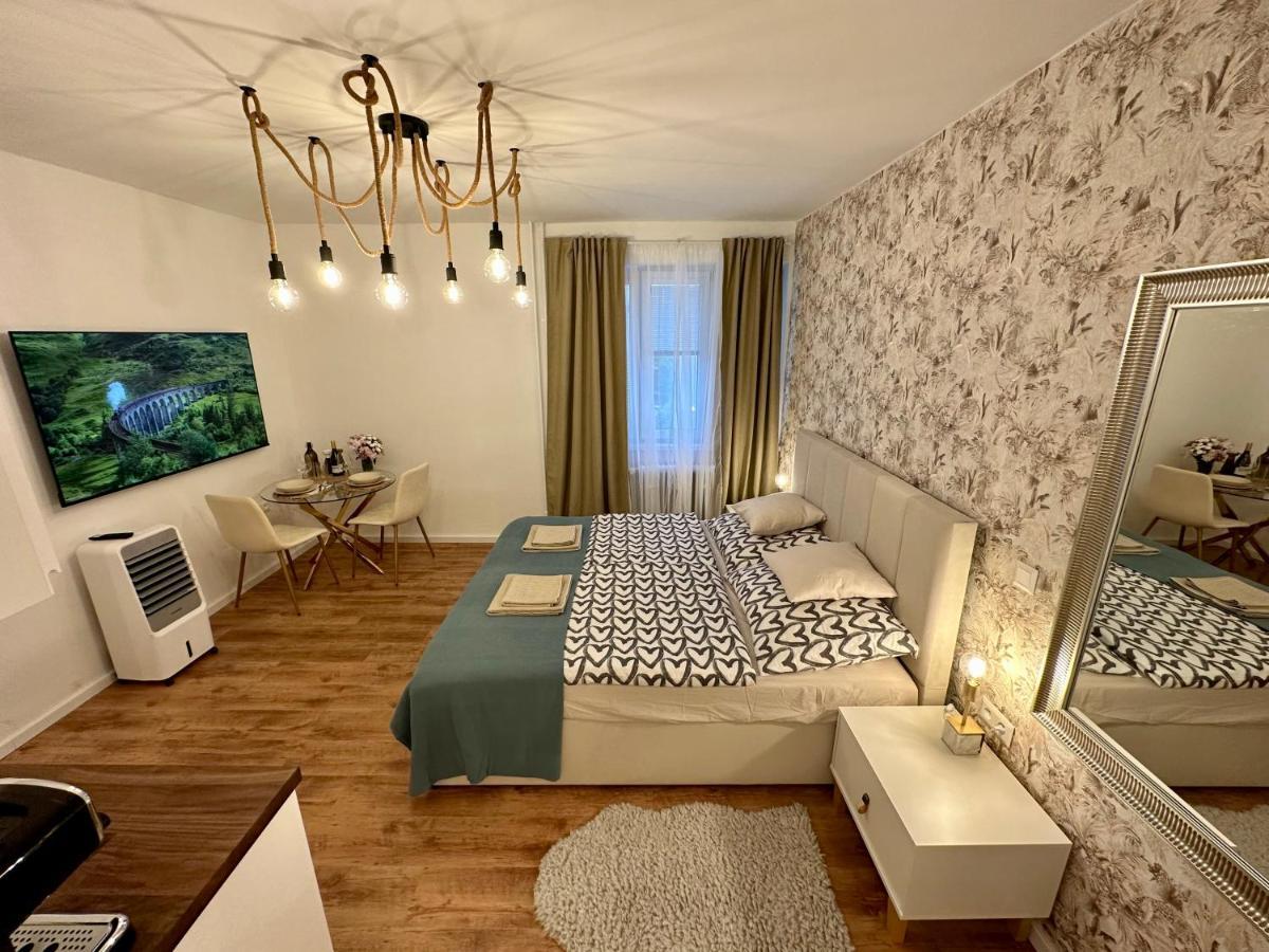 Castle Hill Apt In Old Town Of Bratislava With Free Parking Eksteriør bilde